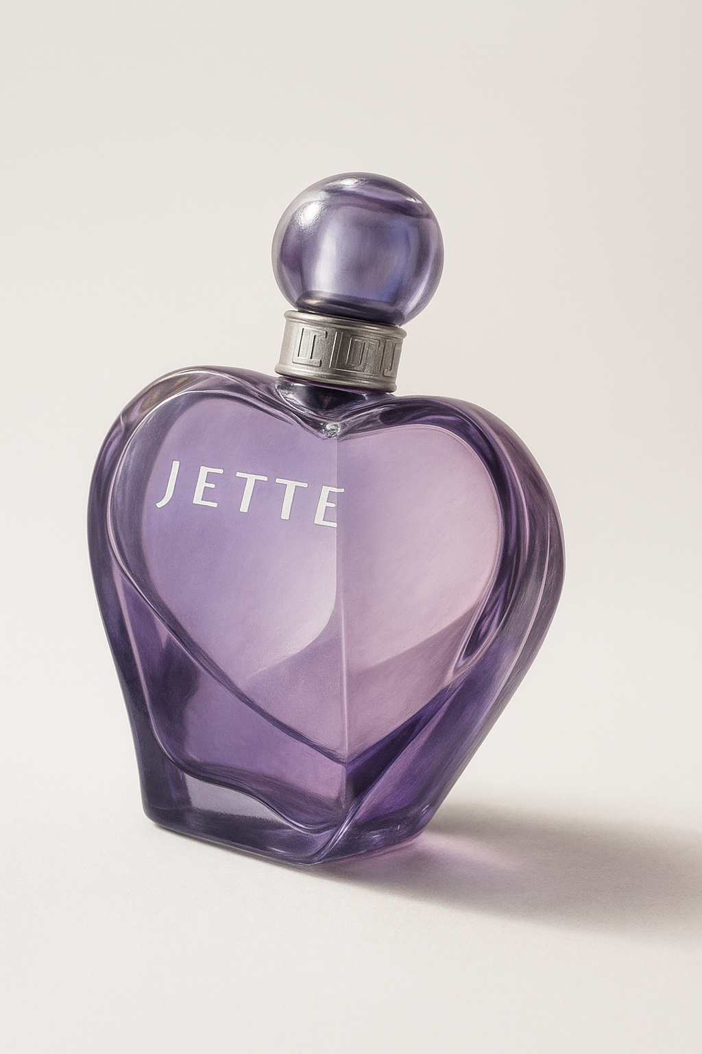 Jette Joop Flakon auf weißem Hintergrund.