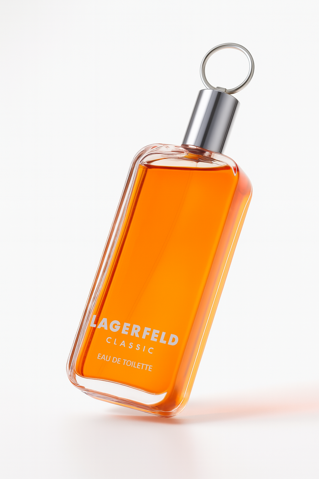 Karl Lagerfeld Classic Flakon auf weißem Hintergrund.