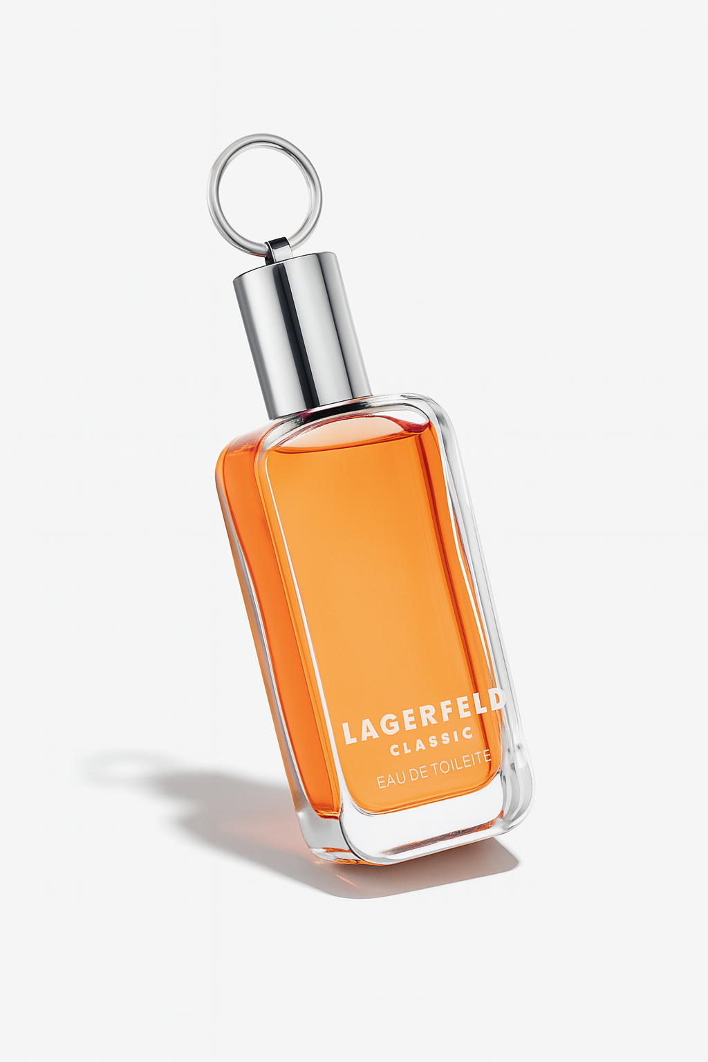 Lagerfeld Classic Flakon auf weißem Hintergrund.