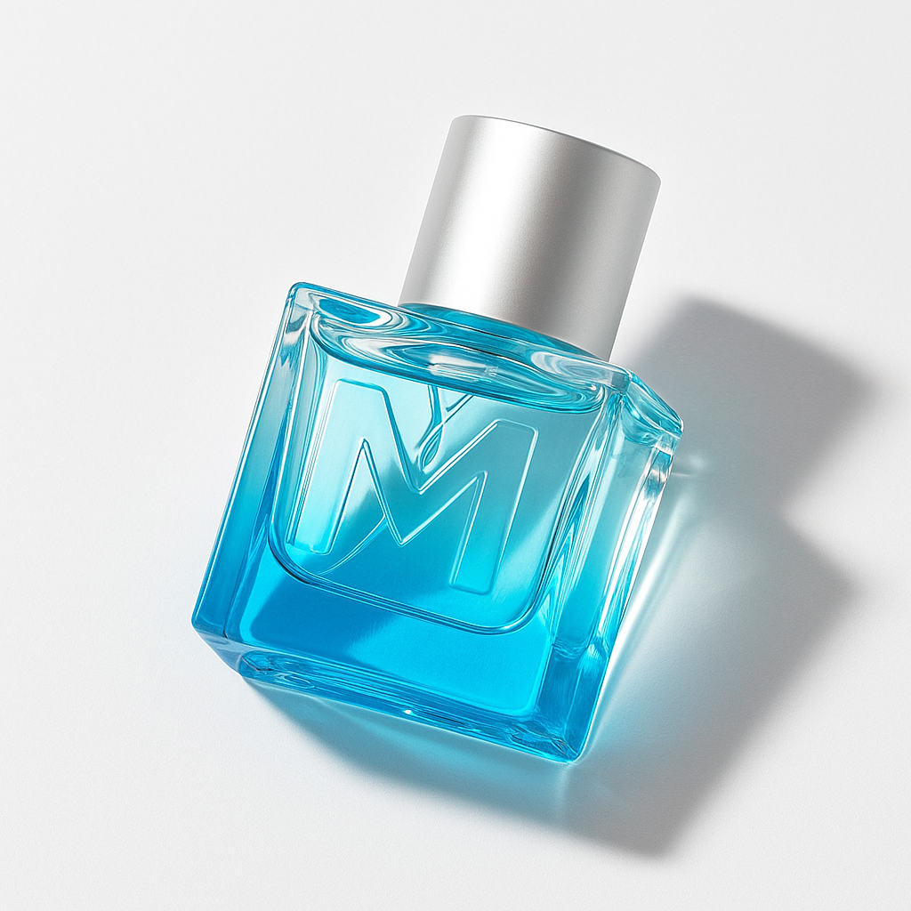 Mexx Summer Holiday Flakon liegend auf weißem Hintergrund.