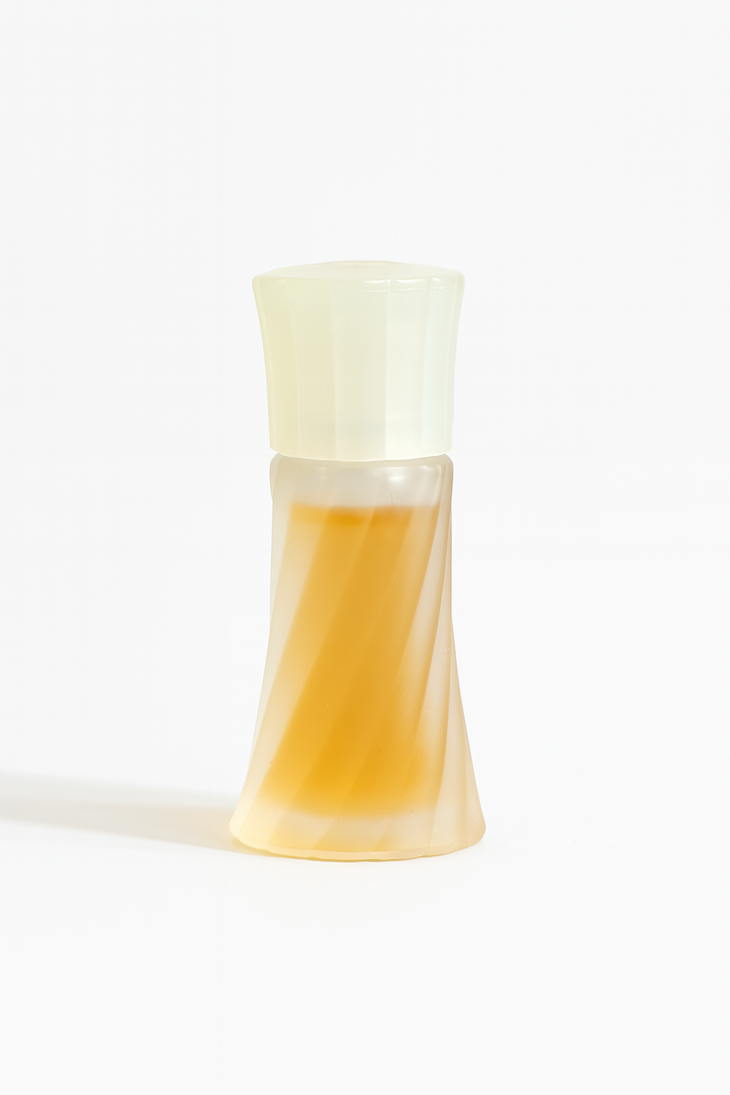 Swaraka Rober Beaulieu Mini-Flakon auf weißem Hintergrund.