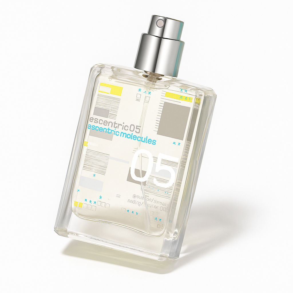 Ecentric Molecules 05 Flakon auf weißem Hintergurnd.